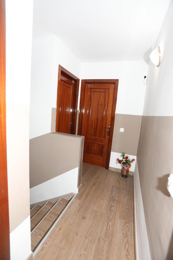 Keur Fina Apartment Costa De Antigua Exterior photo